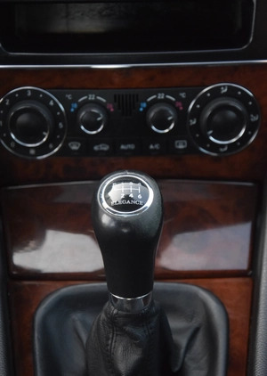 Mercedes-Benz Klasa C cena 15900 przebieg: 266930, rok produkcji 2005 z Dobczyce małe 497